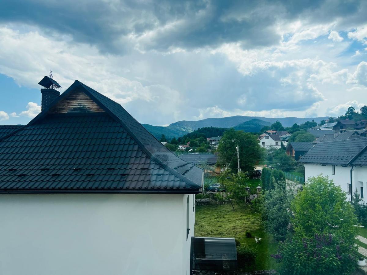 Village Яремча Экстерьер фото
